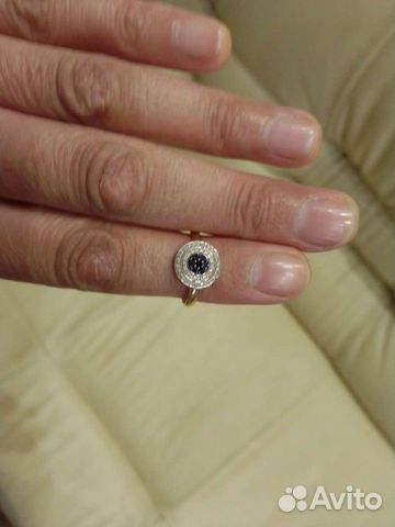 Золотое кольцо 18 размер с сапфирами