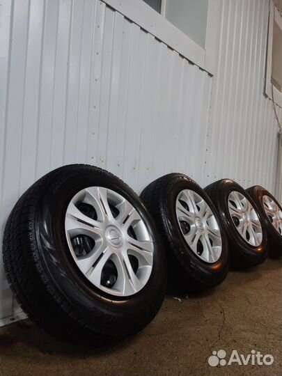 Bridgestone Blizzak VRX2 колеса зимняя резина