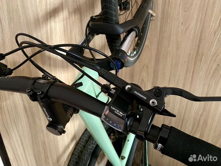 Велосипед Specialized Rockhopper Comp 27,5