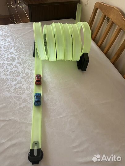 Машина радио+гоночная трасса+машинки в подарок