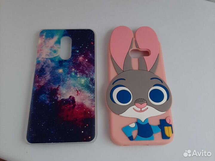 Чехлы на телефон