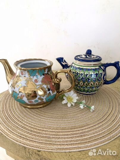 Чайник фарфоровый
