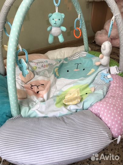 Развивающий коврик