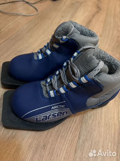 Лыжные ботинки larsen 30