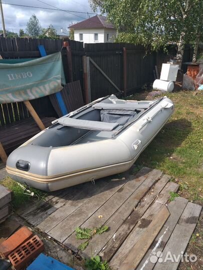 Лодка Badger CL 370