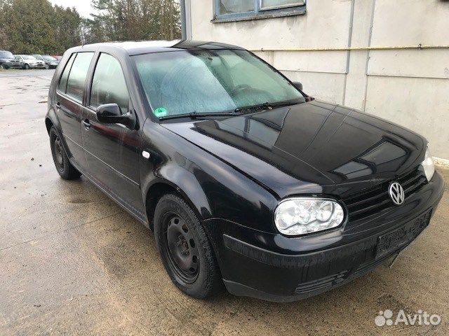 Разбор на запчасти Volkswagen Golf 4