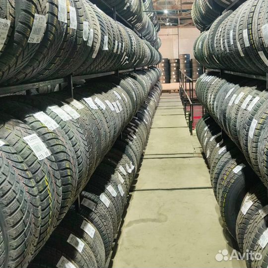 Michelin X-Ice 245/40 R18 95H