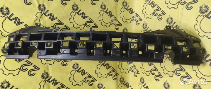 Усилитель бампера передний Hyundai Solaris