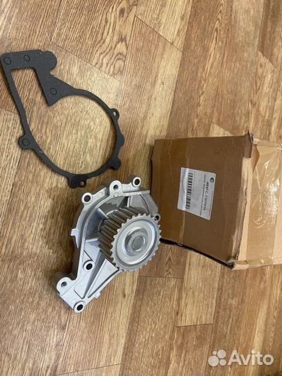 Насос водяной Chery Fora (2.0)