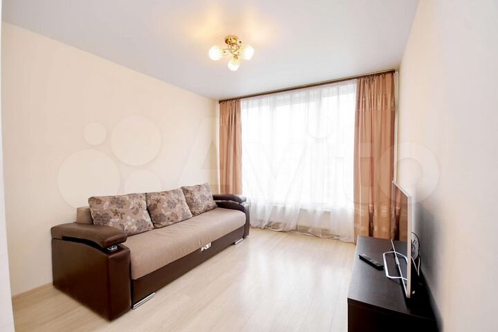 2-к. квартира, 67 м², 6/8 эт.