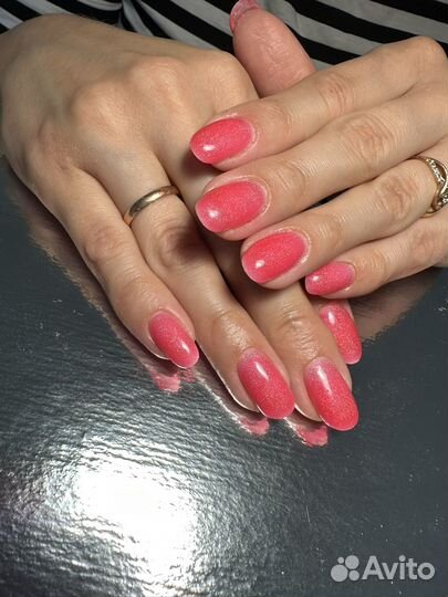 Маникюр, педикюр на пл. Дружбы