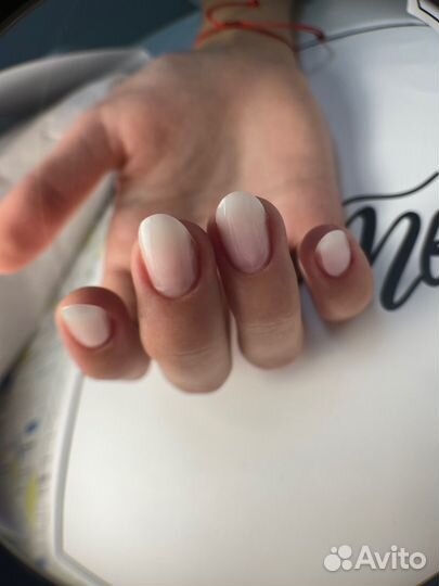 Маникюр, наращивание ногтей