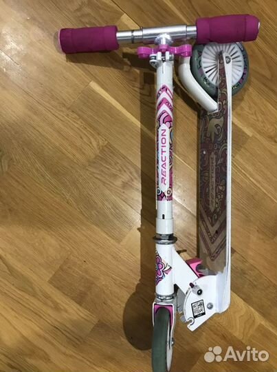 Двухколесный складной самокат Reaction 125 Gir