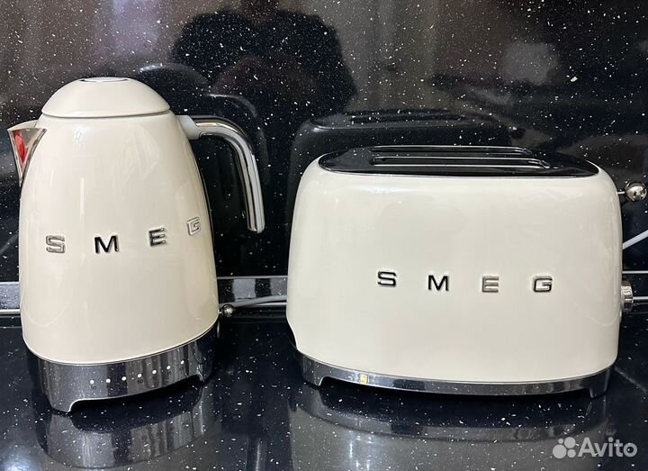 Чайник и тостер Smeg