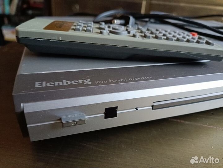 DVD плеер Elenberg