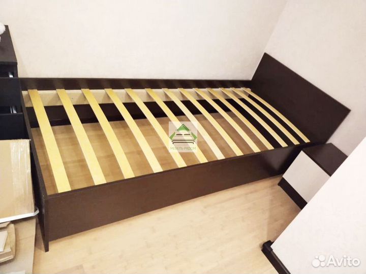 Кровать односпальня