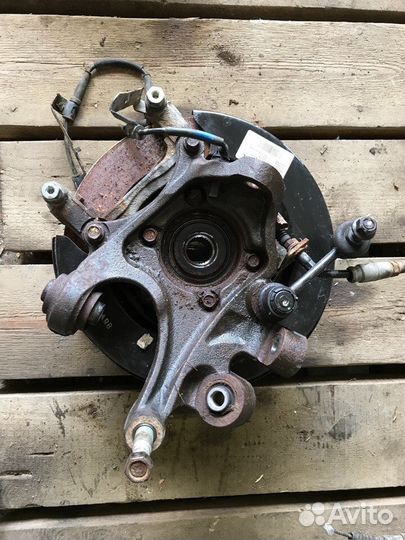 Кулак поворотный задний левый Kia Sorento 2