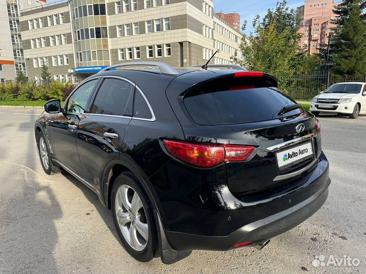 Infiniti FX37 3.7 AT, 2010, 130 000 км