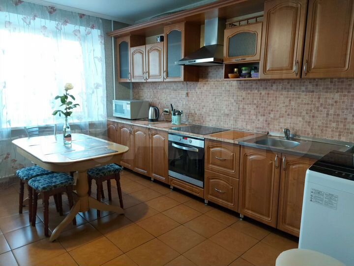 2-к. квартира, 74 м², 7/11 эт.