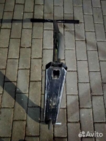 Самокат трюкавой