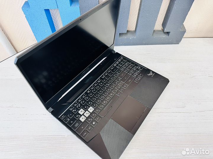 Игровой ноутбук Ryzen 7 16gb GTX1650