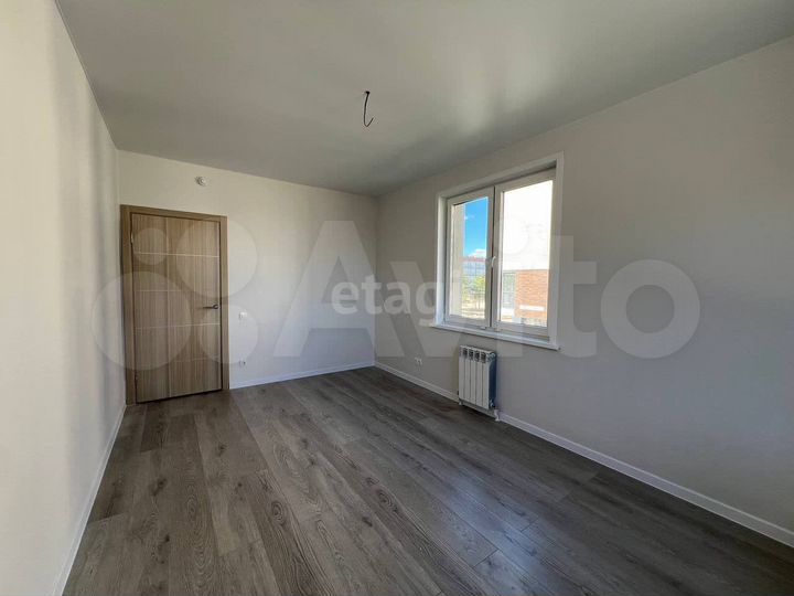 2-к. квартира, 57,4 м², 2/5 эт.