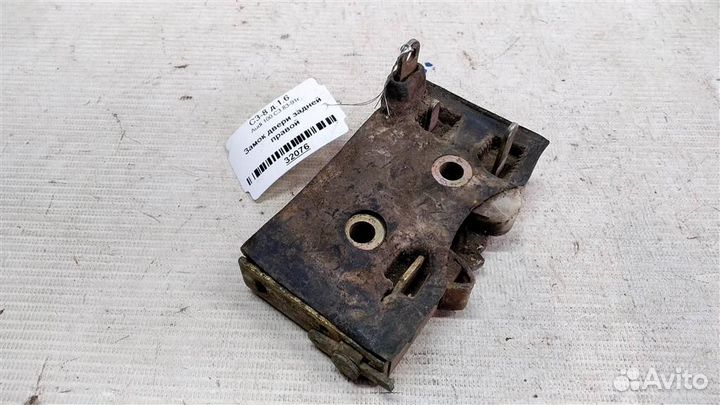 Замок двери задней правой Audi 100 С3 83-91г