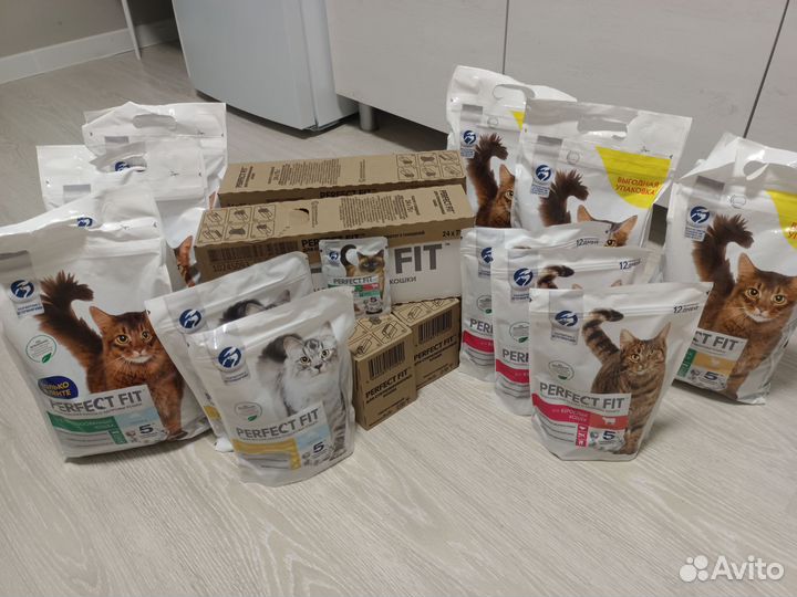 Корм для кошек и собак,Purina