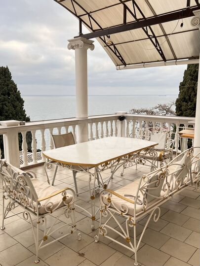 Комната 20 м², 1/4 эт.