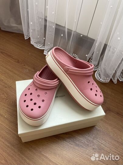 Кеды,кроксы