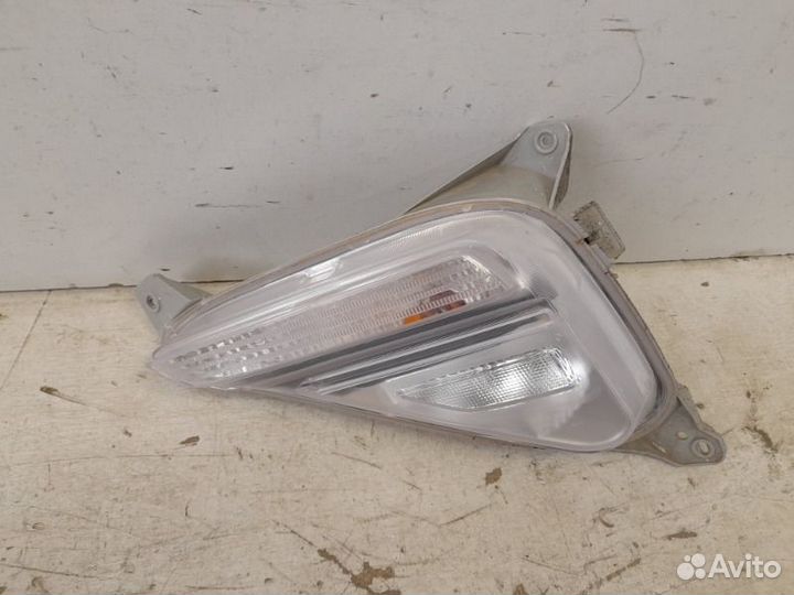 Фонарь противотуманный правый Kia Cerato 4 2018