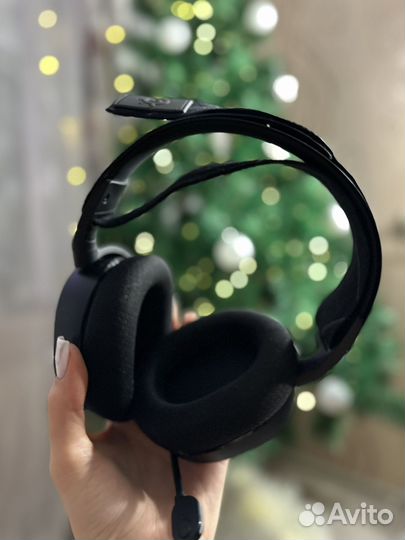 Игровые наушники SteelSeries Arctis 7