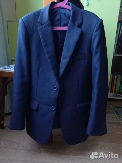 Костюм школьный