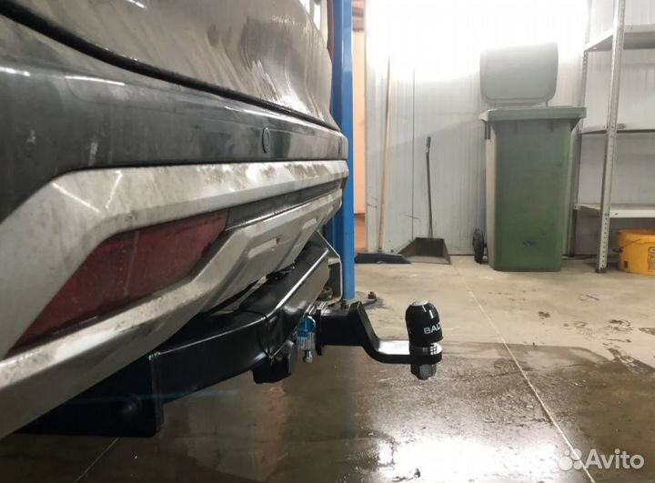 Фаркоп квадрат Mitsubishi Pajero Sport с Гарантией