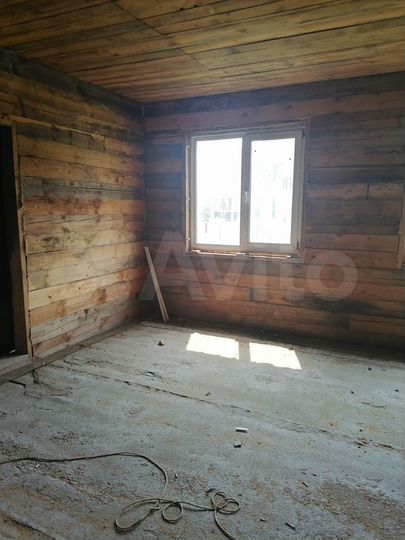 Коттедж 196 м² на участке 12 сот.