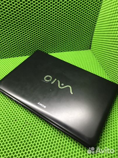 Ноутбук sony vaio (30028)