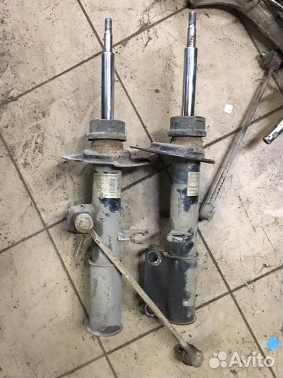 Стойки передние bmw x5 е53 3.0 дорест