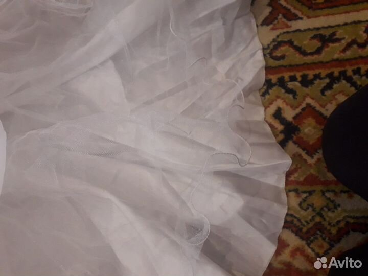 Свадебное платье 42-44 бу