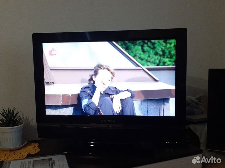 Телевизор Supra 26диагональ