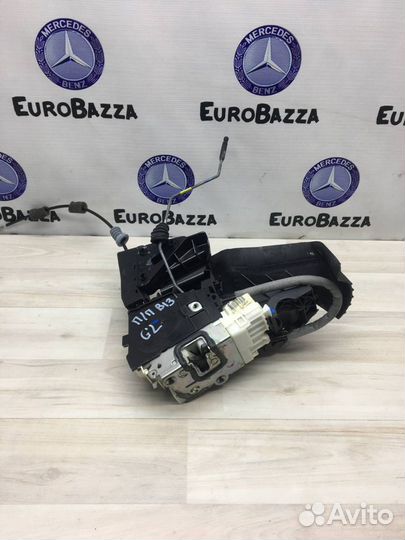Замок двери передний правый Mercedes W164