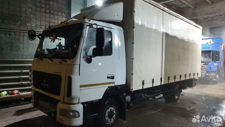 МАЗ 4371W2-432-000, 2013