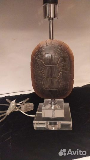 Лампа настольная