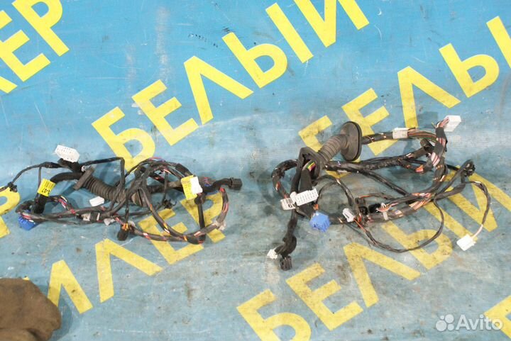 Проводка передней двери Hyundai Tucson JM