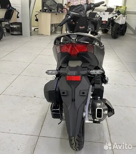 Скутер X-motors Inferno - 200cc - Honda Click