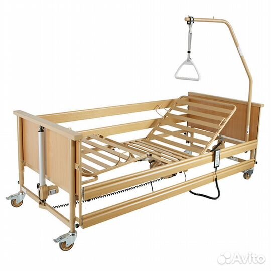 Медицинская кровать для лежачих больных
