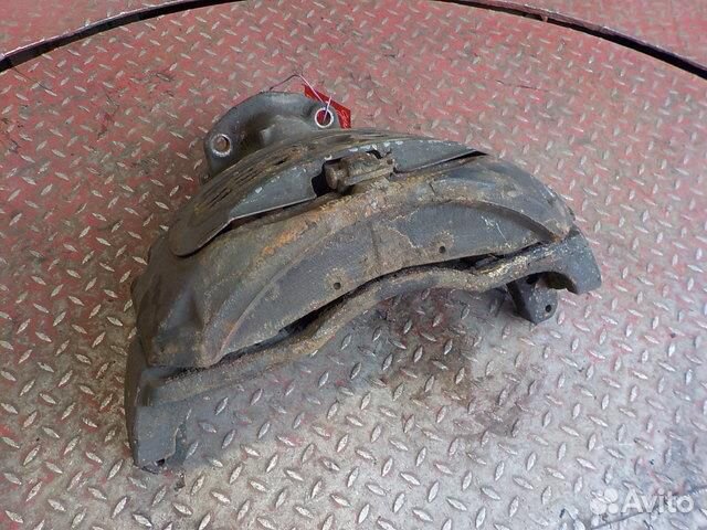 Суппорт правый Scania P,G,R series 4 series