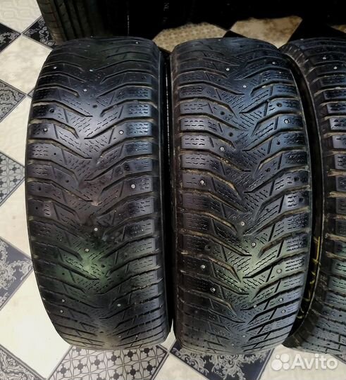 Kumho WinterCraft Ice WI31 215/65 R16 98T