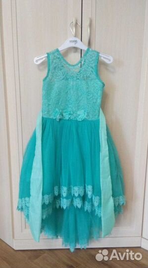 Платье нарядное