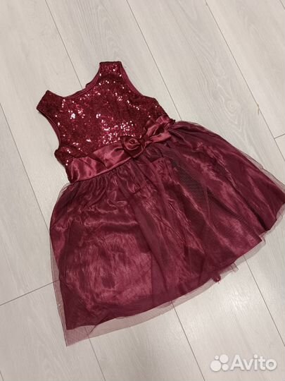 Платье праздничное для девочки 110