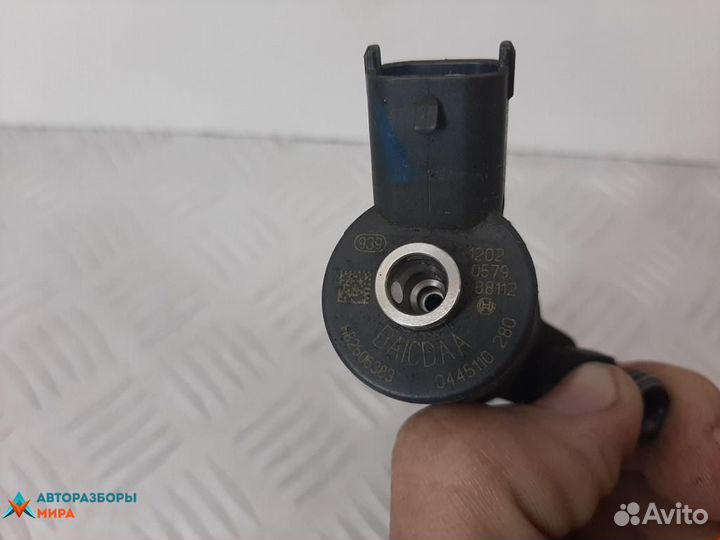 Форсунка Renault Scenic 2 2006 8200606383